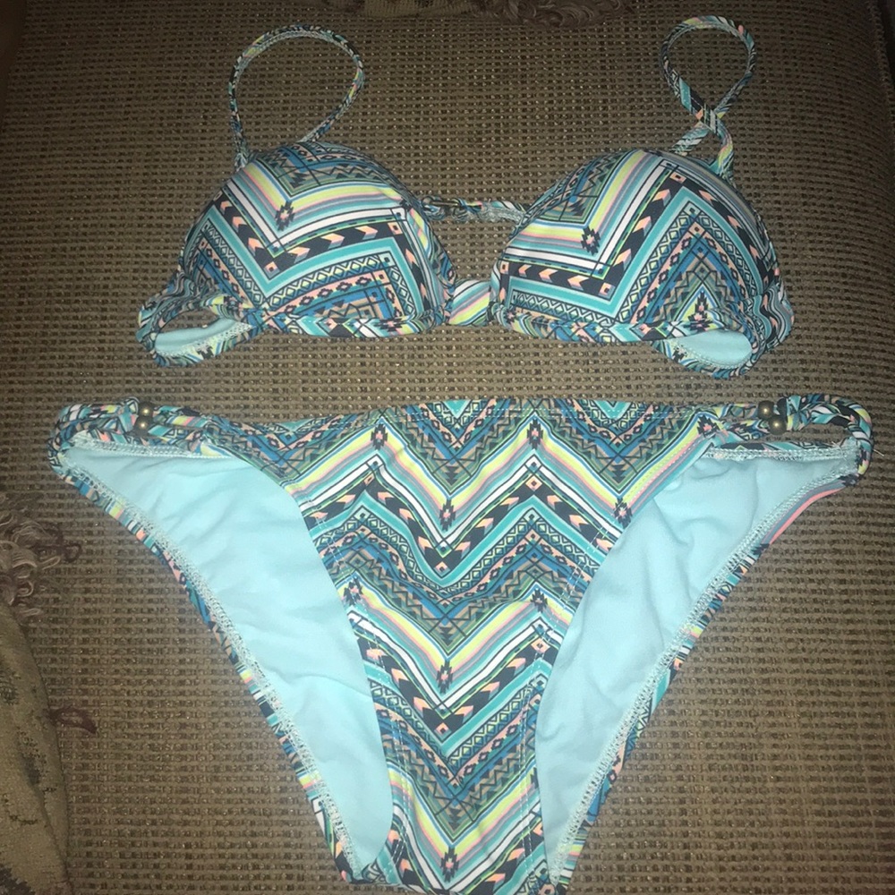 Hobie Bikini Set NWOT